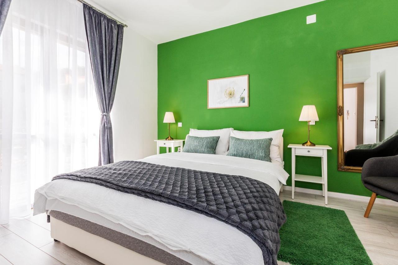 שיבניק Apartments Tanya מראה חיצוני תמונה