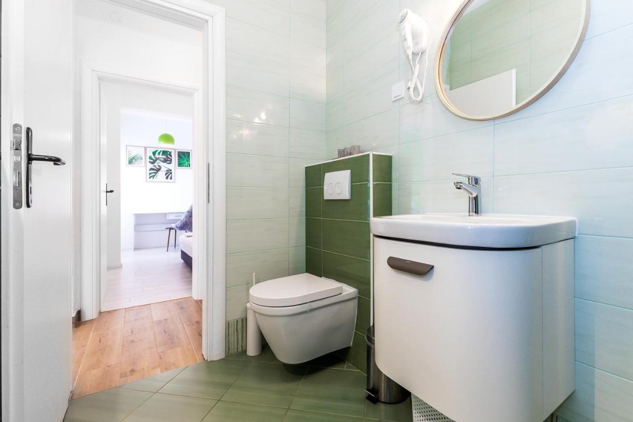 שיבניק Apartments Tanya מראה חיצוני תמונה